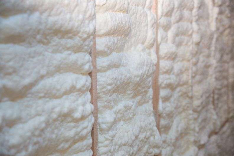 Why You Should Use Spray Foam for Your Insulation